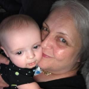 Meet your Posher, Sharon